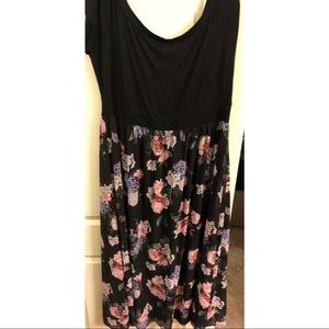 Torrid Off the Shoulder Floral Maxi dress